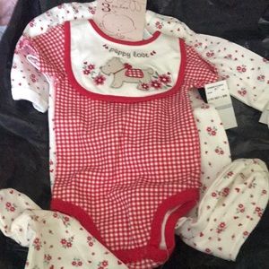 NWT Sz 6/9 mths 3pc outfit puppy love